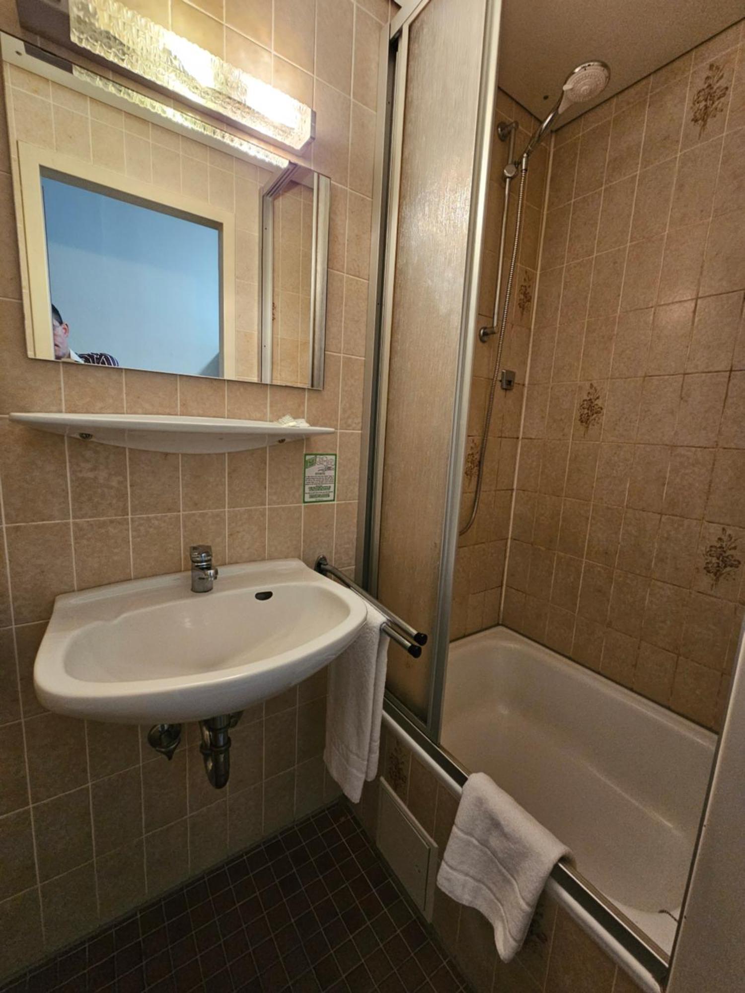 Hotel & Restaurant Krone Рехау Экстерьер фото