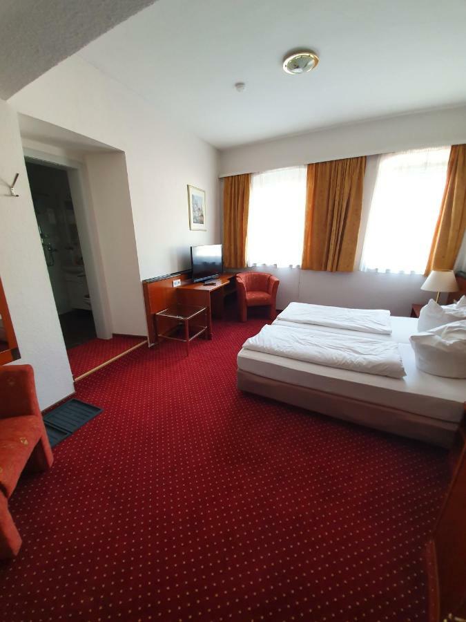 Hotel & Restaurant Krone Рехау Экстерьер фото