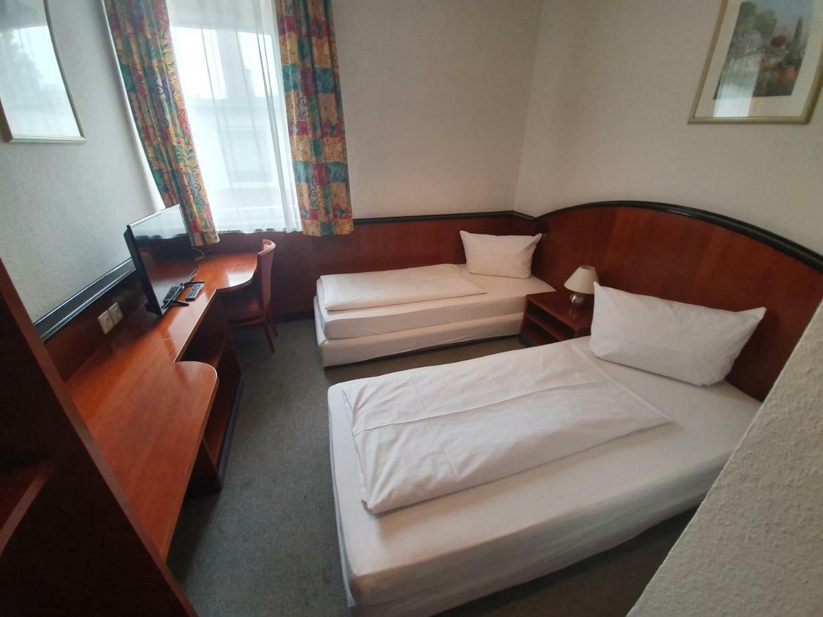 Hotel & Restaurant Krone Рехау Экстерьер фото